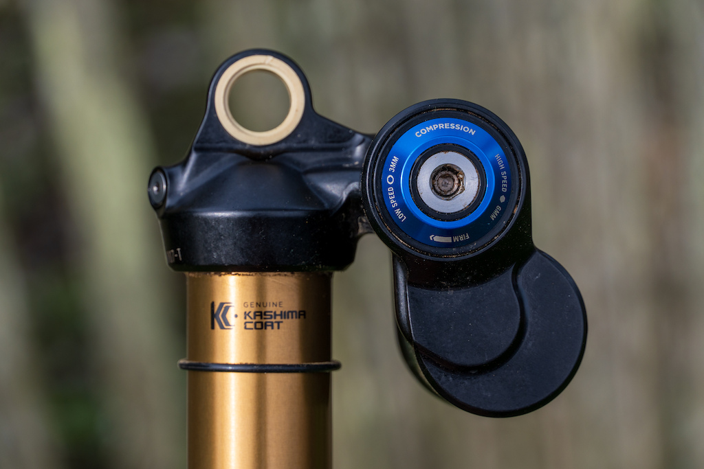 First Ride: Fox's Fully Redesigned X2 & DHX2 Shocks - Pinkbike First Ride: Fox's Fully Redesigned X2 & DHX2 Shocks - Pinkbike