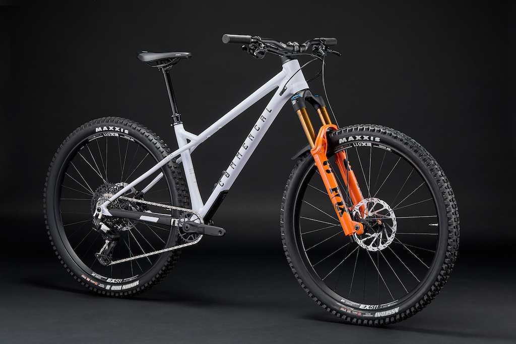 【MTB】COMMENCAL 2022年モデル  HT AM 完成車 2022 Commencal META HT - Specs, Reviews, Images - Mountain