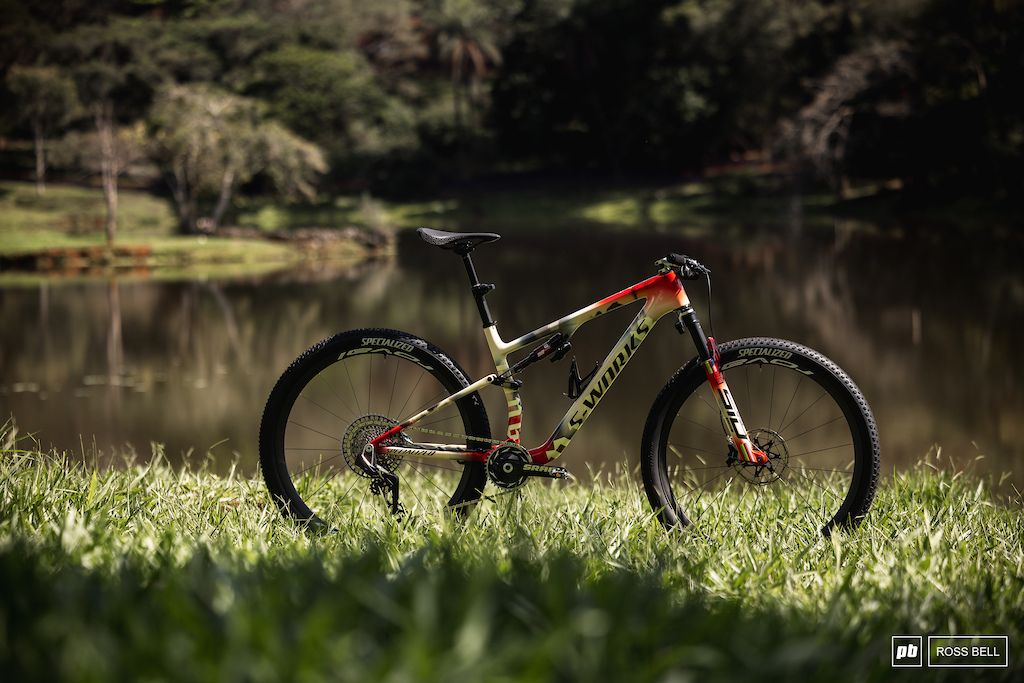 10 Fast & Flashy XC Bikes From the 2025 Araxa XC World Cup - Pinkbike