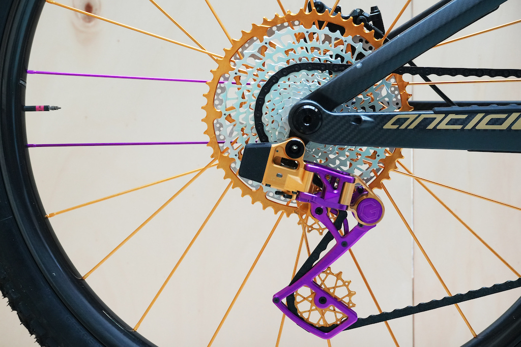 Hot Accoutrements & Components - Bespoked Show 2025 - Pinkbike Hot Accoutrements & Components - Bespoked Show 2025 - Pinkbike