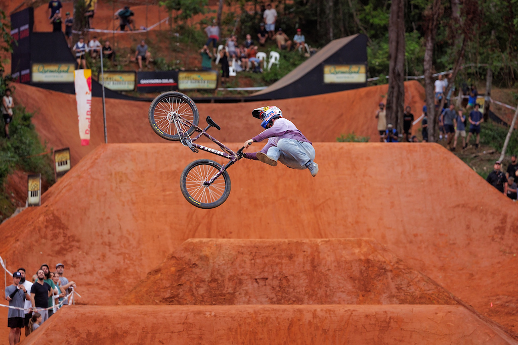 Crankworx Cairns Slopestyle
(c) Clint Trahan