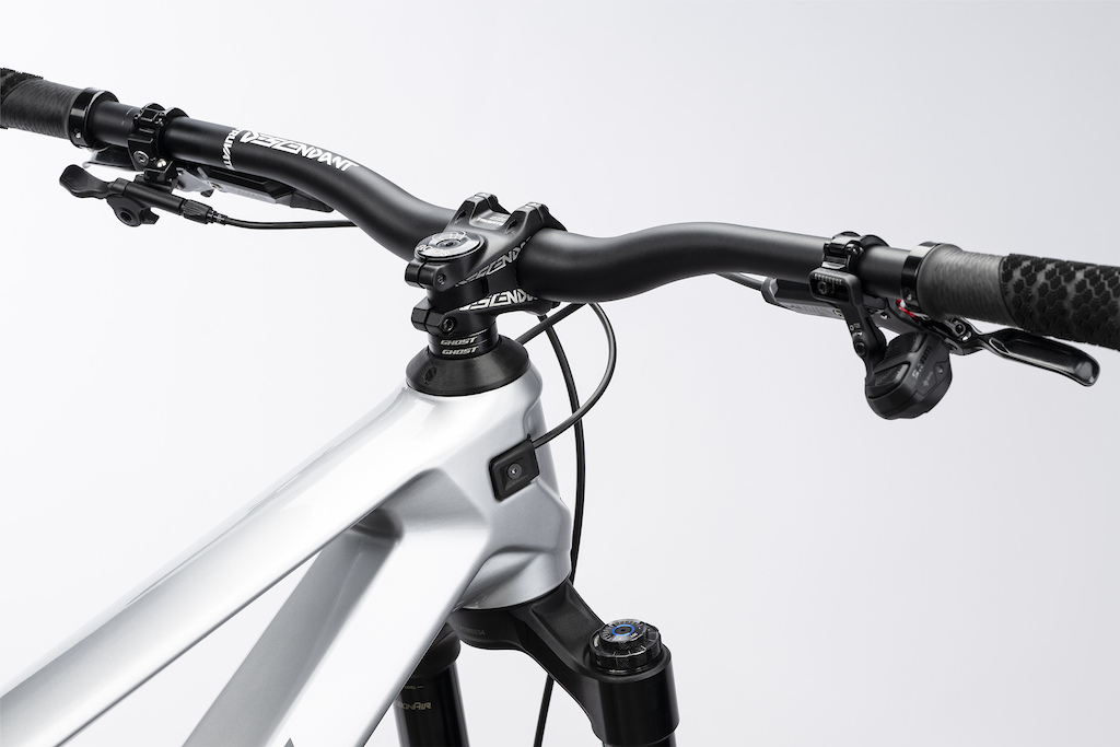 First Look: Ghost's New 180mm Poacha Freeride Bike - Pinkbike
