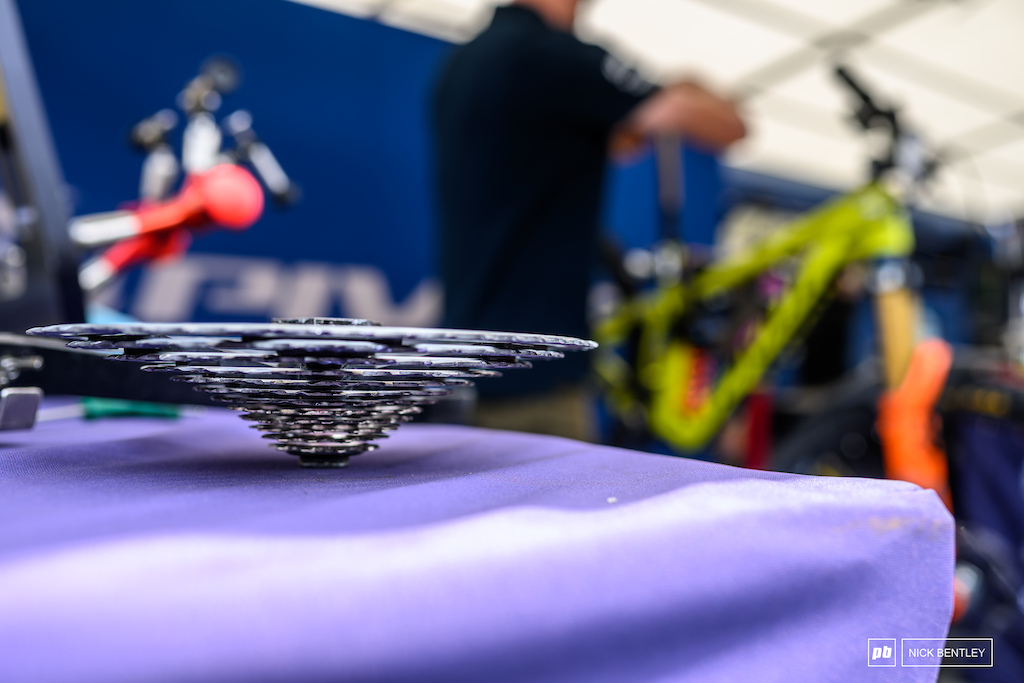 Tech Randoms: 2025 Leogang Enduro World Cup - Pinkbike