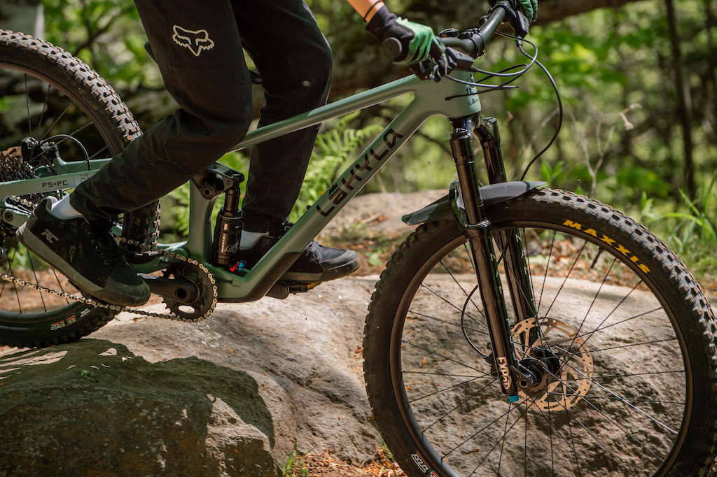 Kid riding a mountain bike