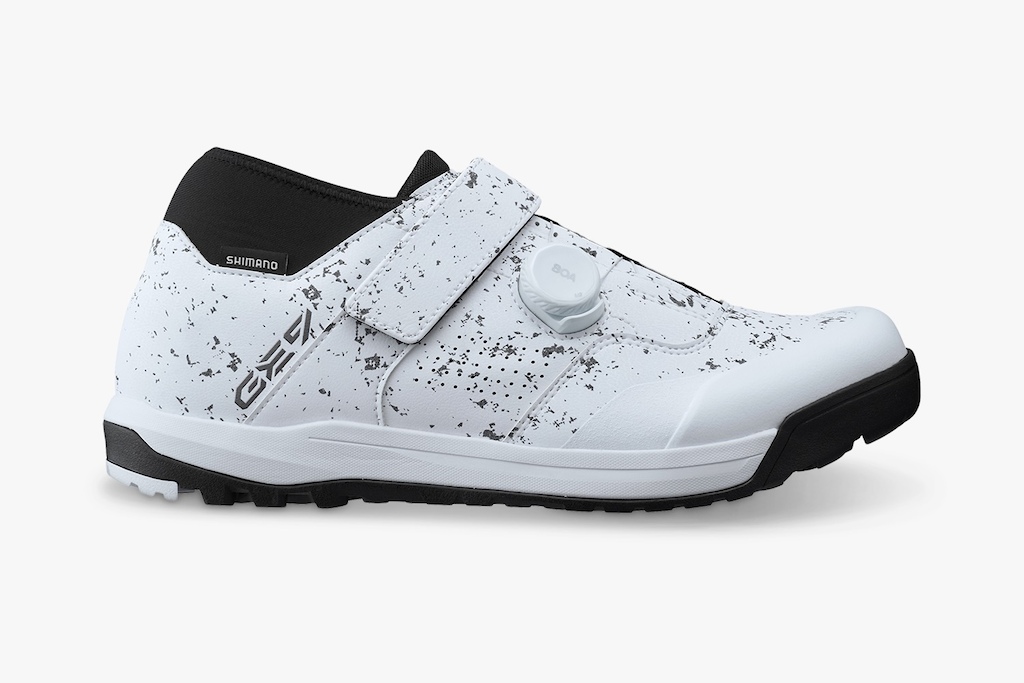 SHIMANO - shoya Shimano SH-MT44 Shoes & PD-M324 Pedal Combo - Brands Cycle