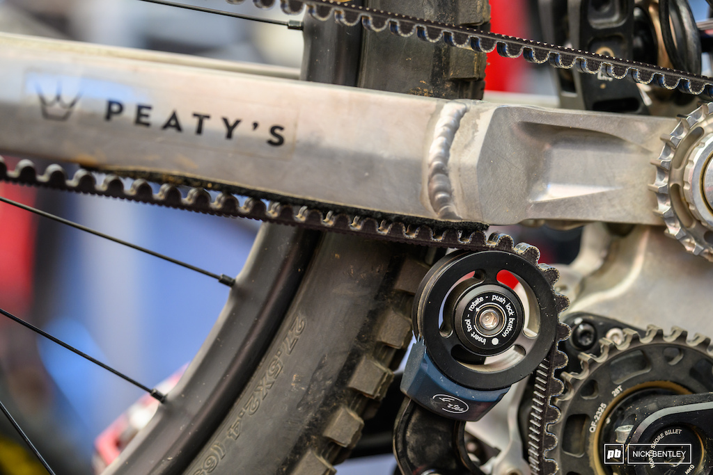 Tech Randoms: 2025 Andorra DH World Cup - Pinkbike