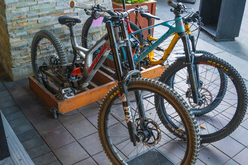 Spotted: Jackson Goldstone on the New Fox 40 Fork - Pinkbike