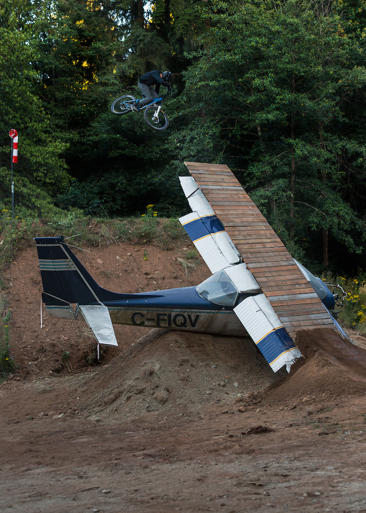 Liam Wallace photo