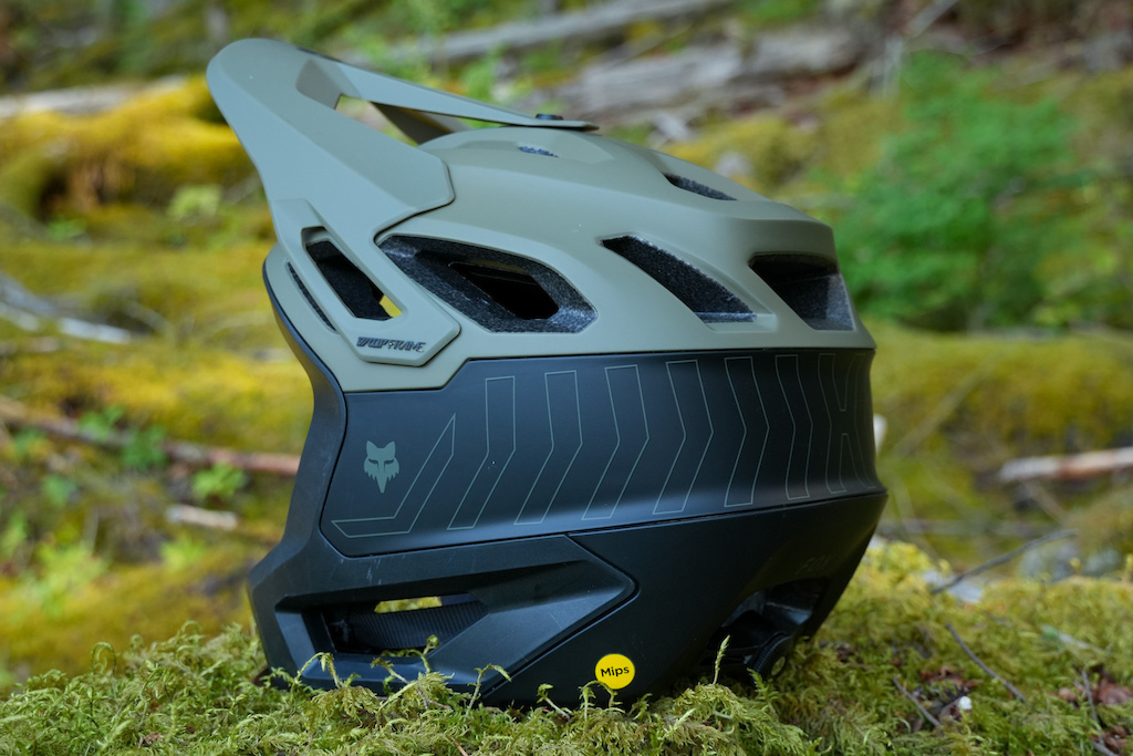 2016 bell moto 9 carbon flex motocross helmet syndrome red Bell Moto-9S Flex Hello Cousteau Reef Helmet