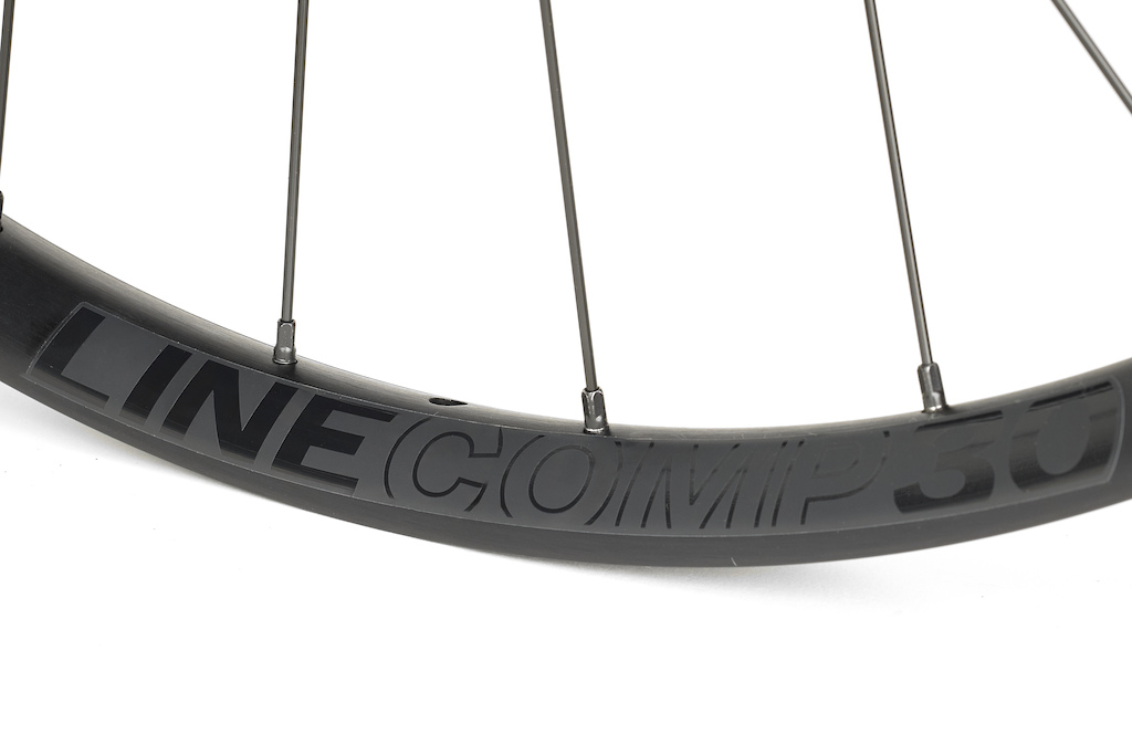 First Look: Bontrager Line Pro 30 & Line Comp 30 Wheels - Pinkbike