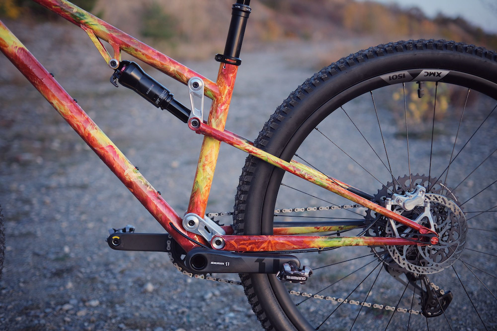 First Look: Zoceli Rutina - A 115mm Steel XC Bike With Progressive