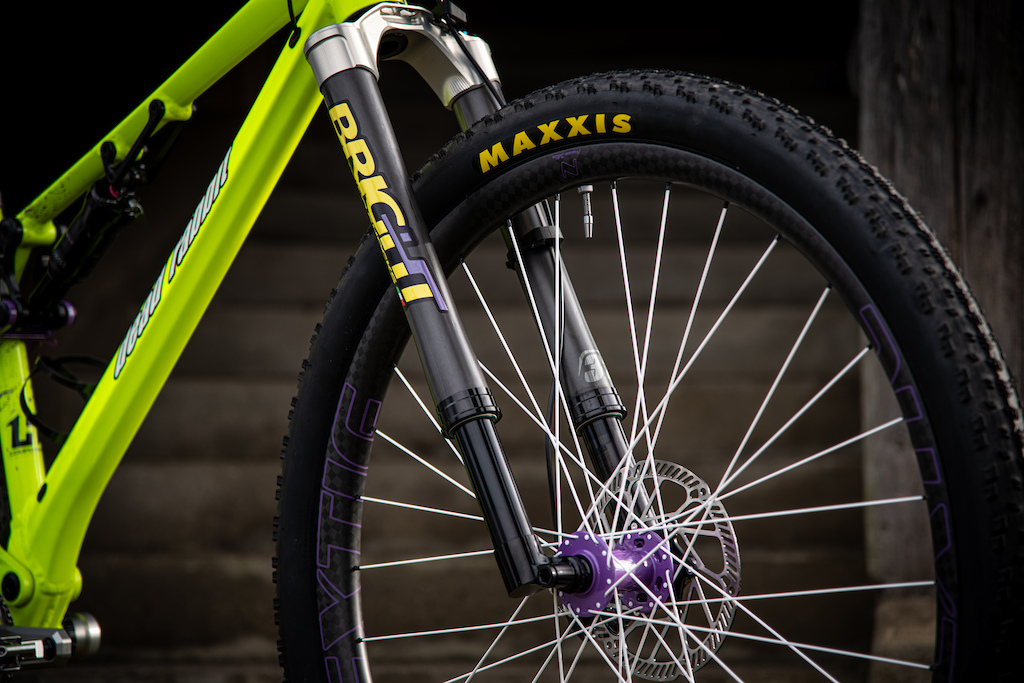 Bike Check: Dead Rabbit 32