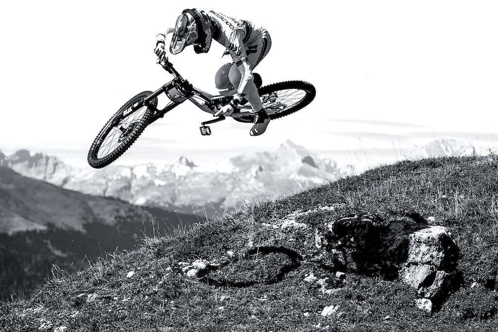 Jackson Goldstone Signature Grips