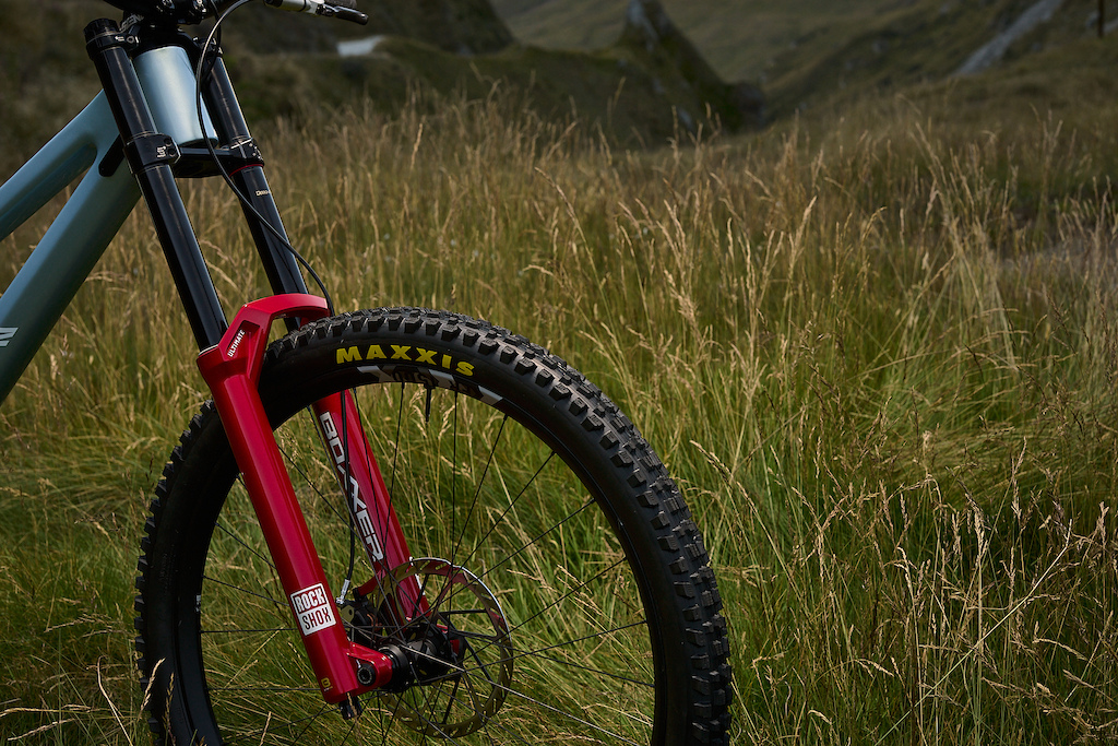 First Ride: 2026 RockShox Boxxer - What's a ButterWagon? - Pinkbike