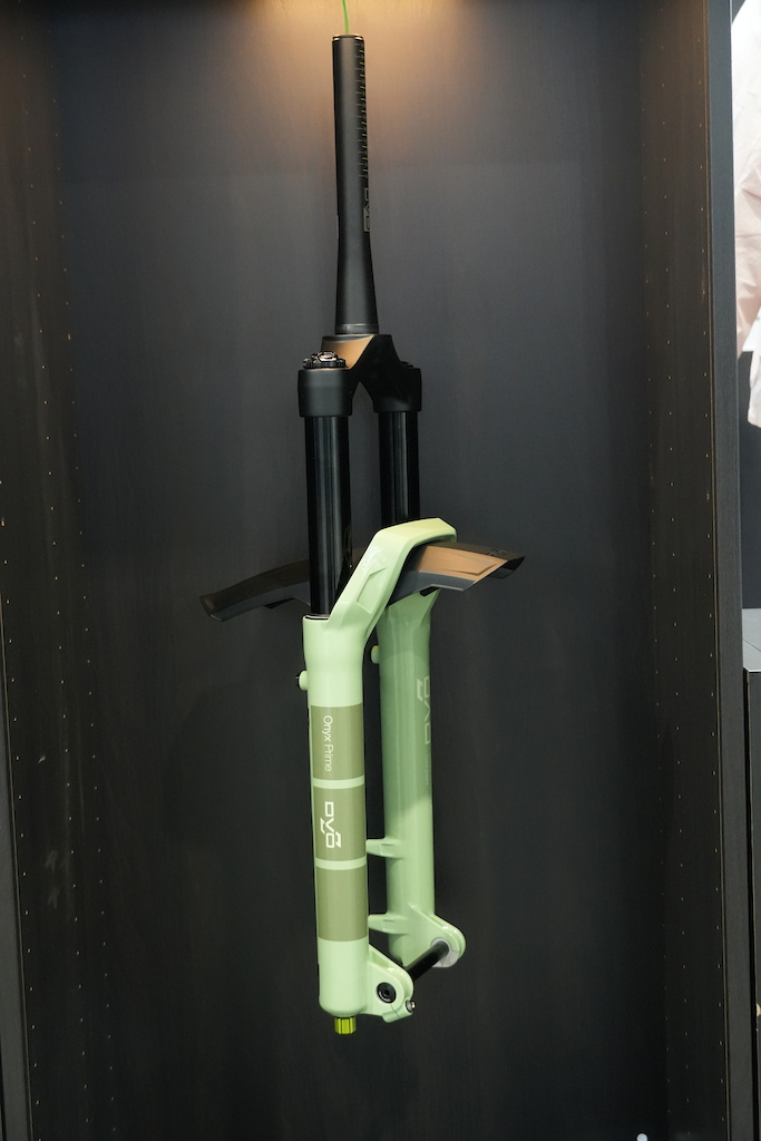 DVO Releases Onyx 38 SL Fork With New D1 Prime Damper - Taipei