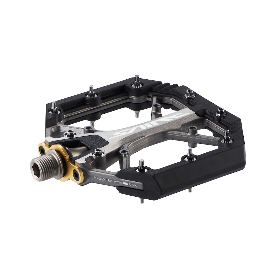 bike pedals shimano saint clipless