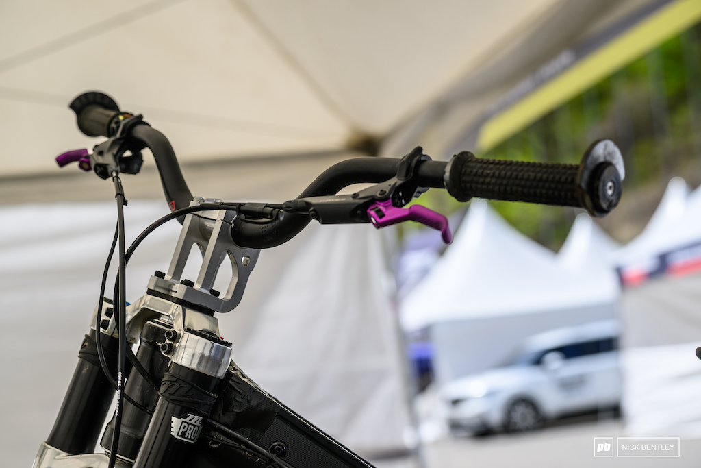 DH Tech Randoms: 2026 South Korea World Cup - Pinkbike