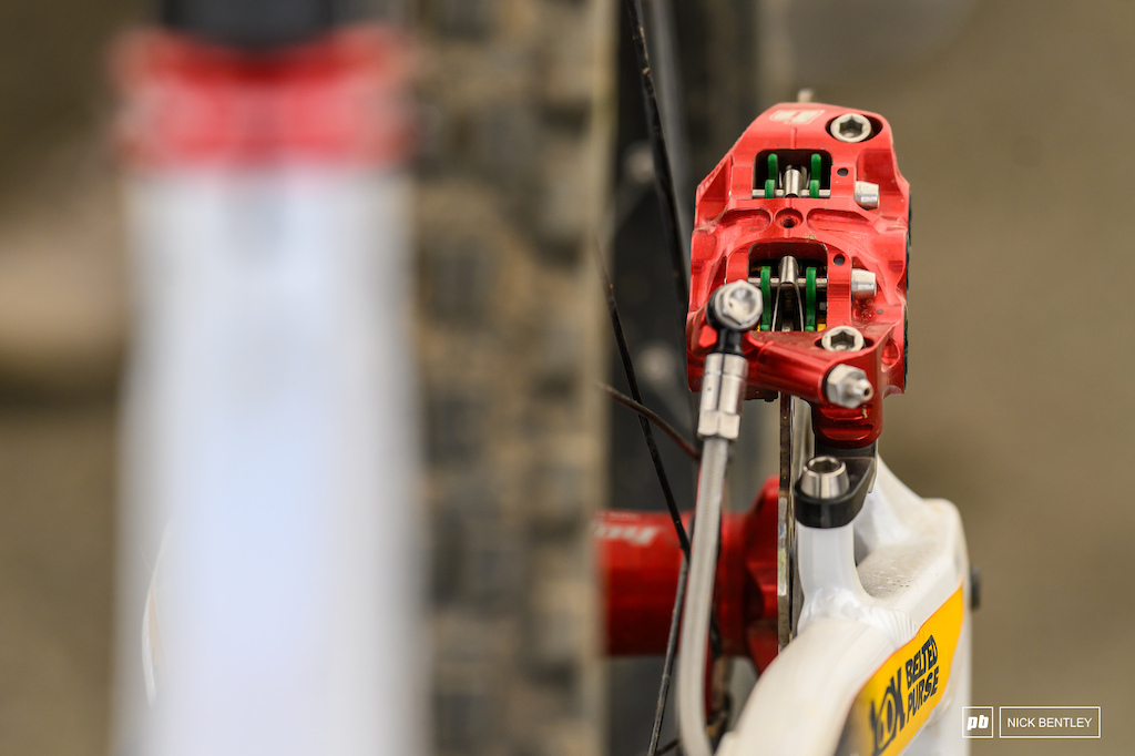 Spotted: Hope 6-Piston Brake Calipers on Tuhoto-Ariki Pene's
