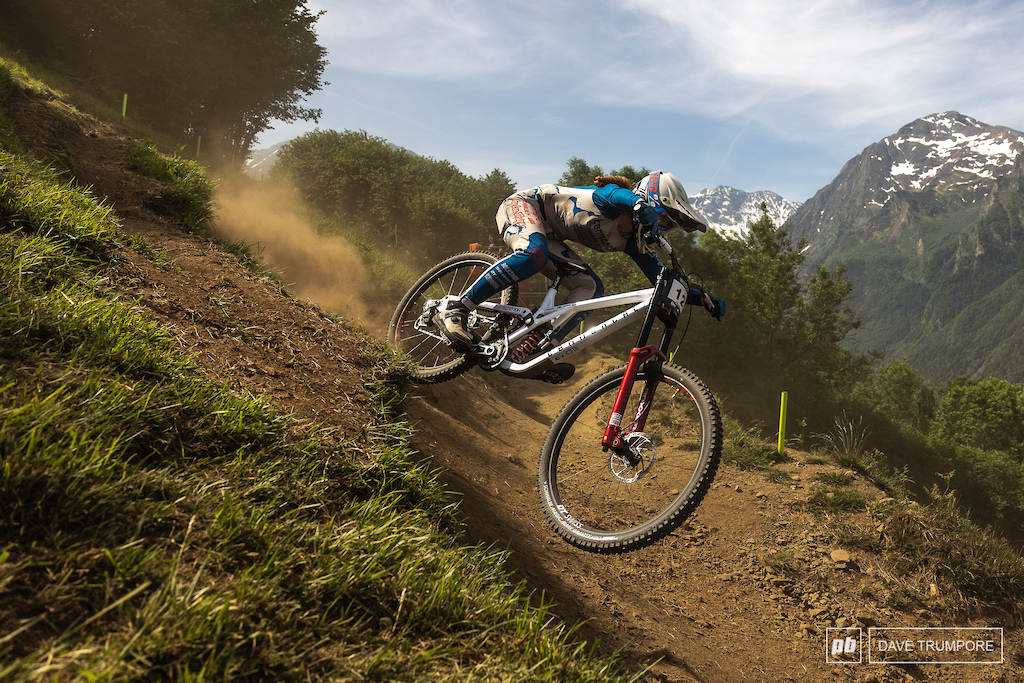 Tilly Boadle had the fastest splits of any Junior Woman during qualifying, but sadly crashed in site of the finish arena and failed to make the final cut