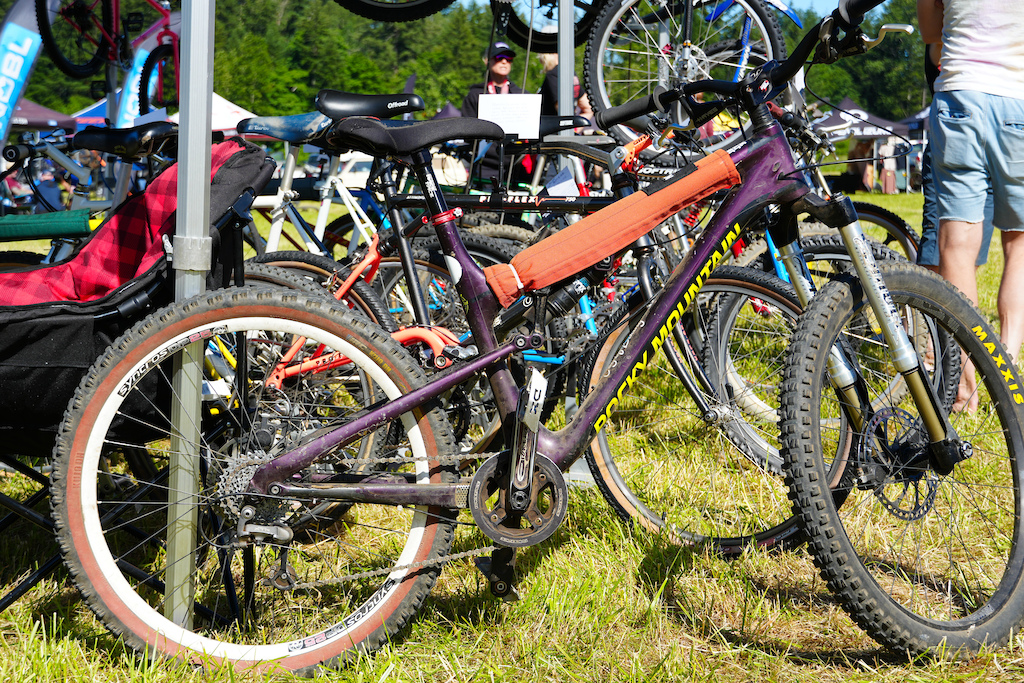 Dylan Tremblay's Barefoot-Tested, Early-2000s Spec'd Dream Rig - Pinkbike