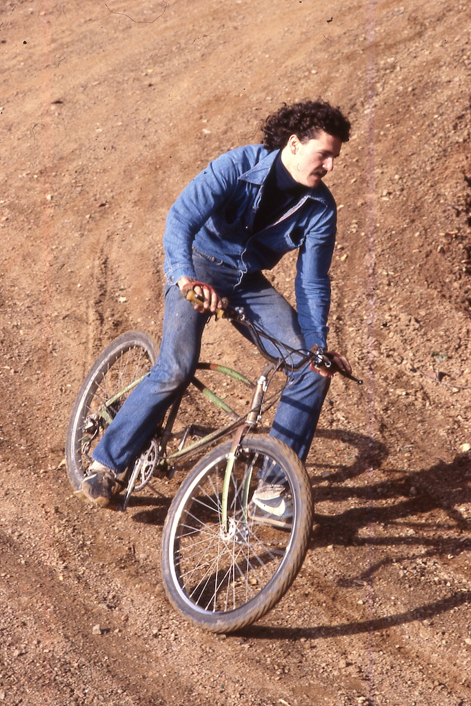 Tom Ritchey races Repack on January 20, 1979. He is riding Wende Cragg's modified Schwinn.