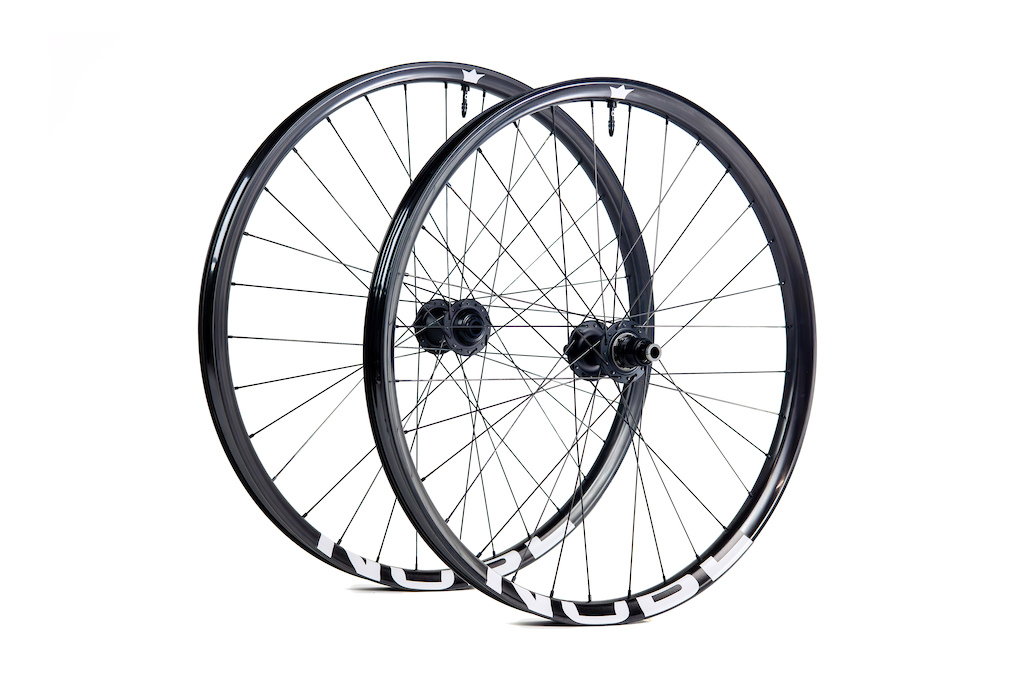 NOBL Launches the Ethos HD Chris King Wheelset - Avinox M2S Rated