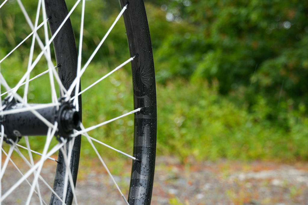 Review: Berd Hawk 30 Gold Wheels – Ultra-Light and Subtly Forgiving ...