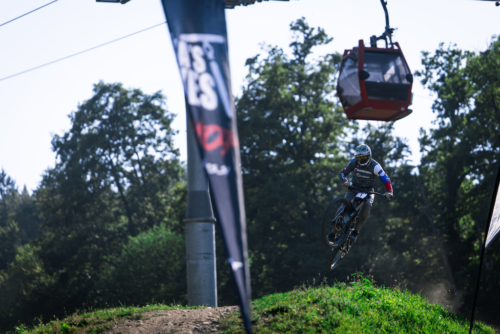 Marko Niemiz, men's race winner at 20chocolate Downhill Cup 2026 series round 2 in Bike Park Pohorje Maribor. Photo by Jure Kranjec.