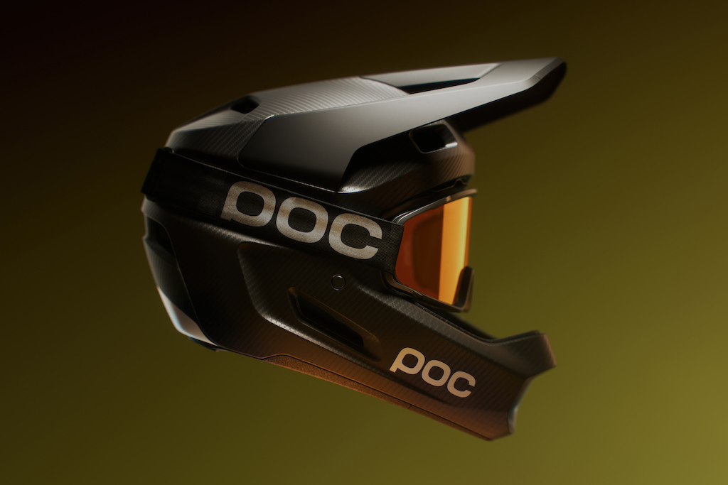 POC’s New Bacoron Carbon DH Helmet Meets US Moto Standards, But It Costs $880