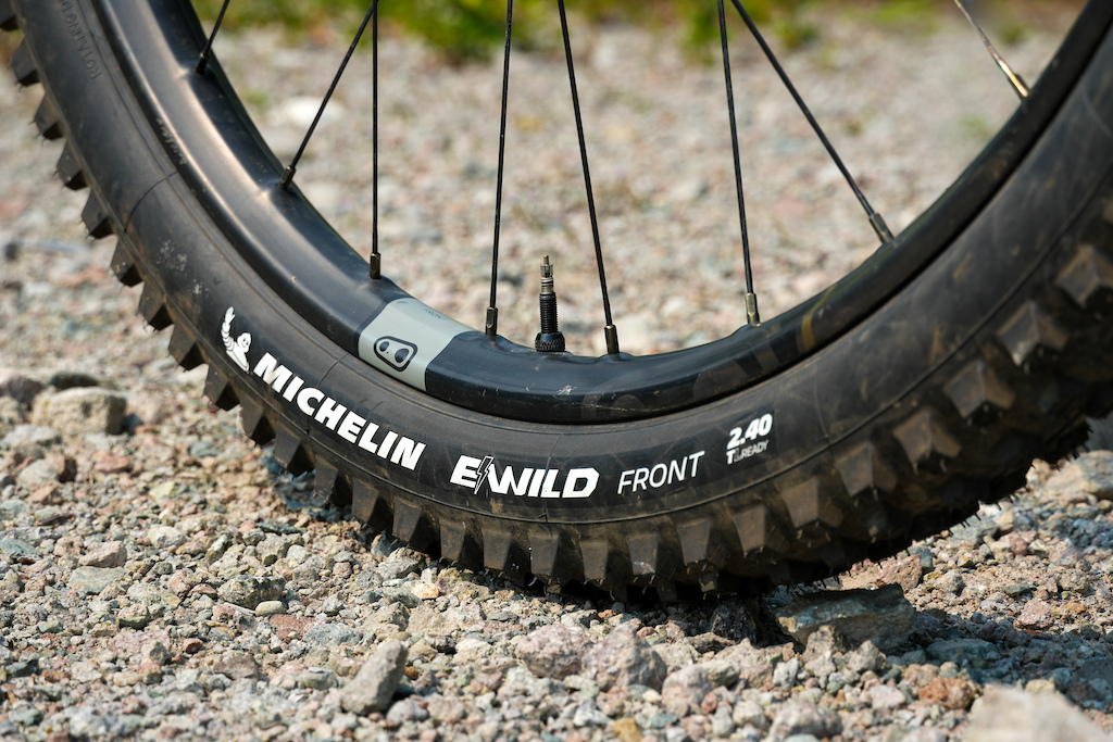 Review: Michelin Performance Tires - Fast Rolling & Long-Lasting, But There's a Catch