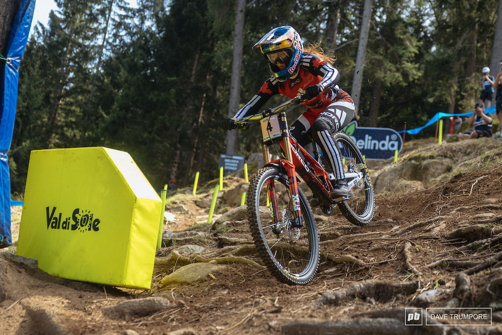 Gracey Hemstreet Withdraws from Val di Sole DH World Championships