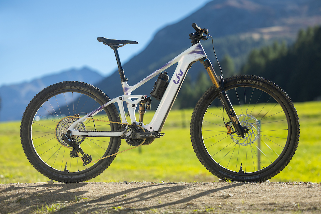 Giant and Liv's New eMTBs Have An 850 W, 120 Nm Torque Motor