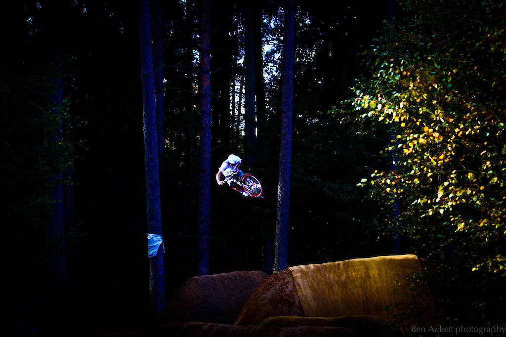 limbo on the first hip on the big line, thanks to chris for his flashes in this shot