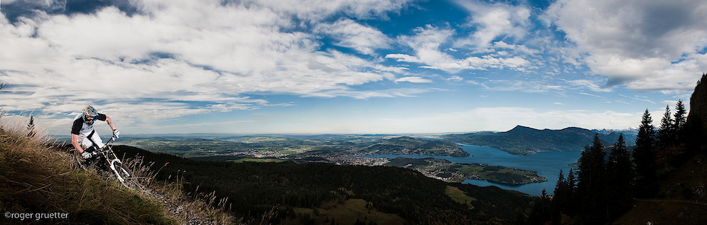 trail from Pilatus (2132 m) to Hergiswil (700m)
Background is the Panorama of Lake Lucerne--

original size: 8700x2770