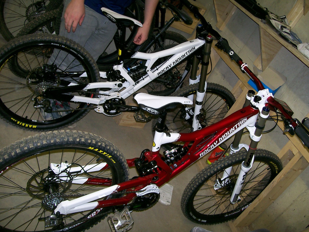 new dh rigs