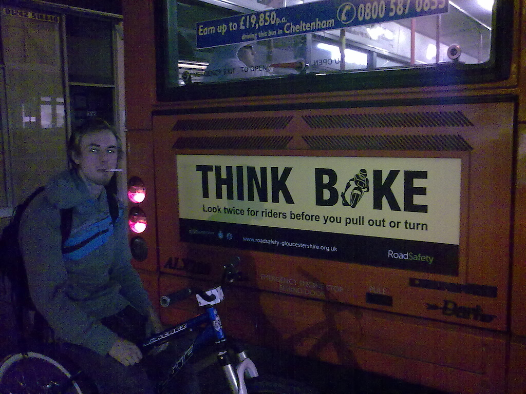my mates taking pic of me behind a bus THINK BIKE!!!!!