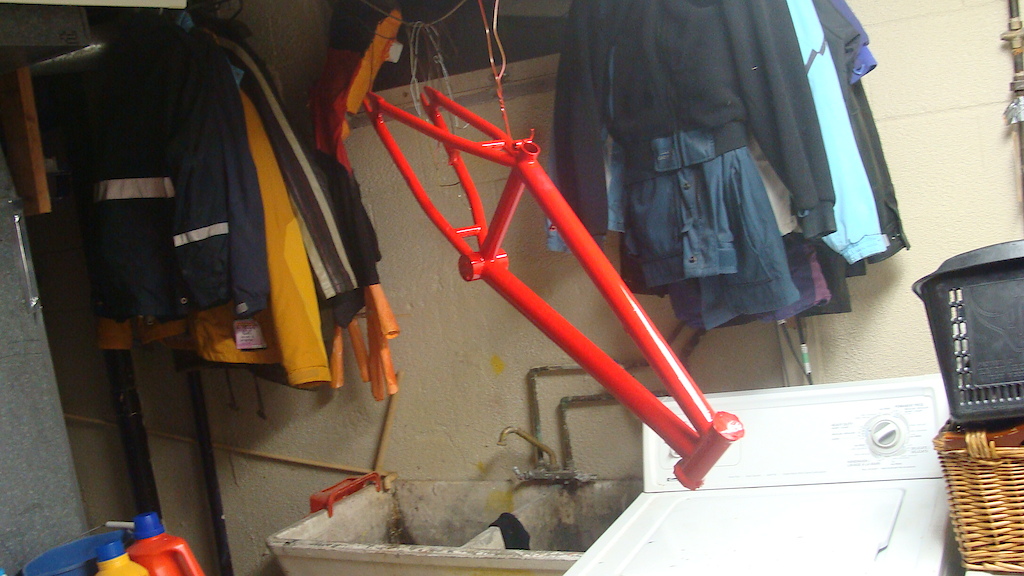 gunna be kind of a red bike