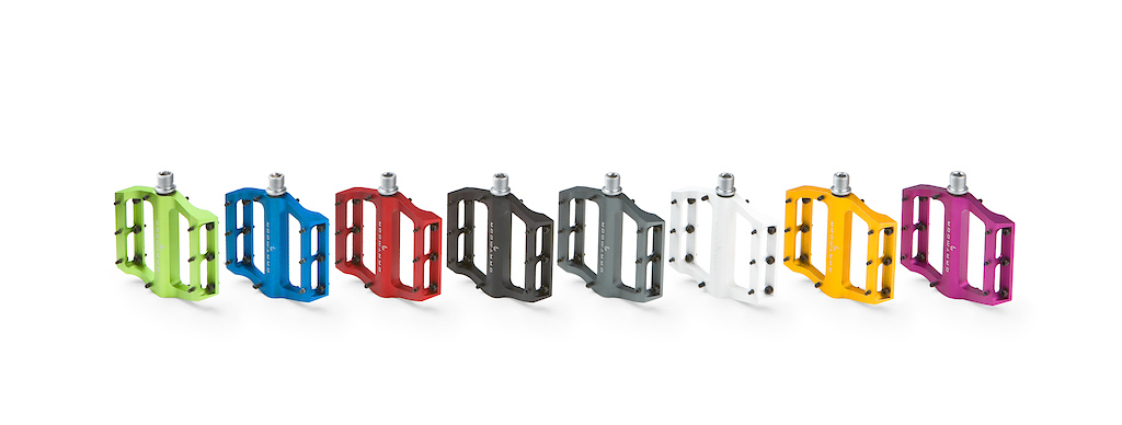 Dartmoor Fever CNC machined lighweight alu pedals. dartmoor-bikes.com