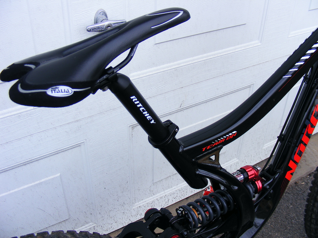 2010 Norco Team DH