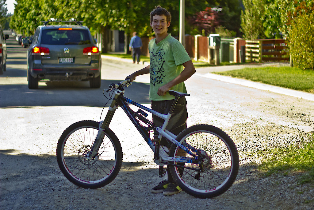 JD and his New sponsored Bergamont Straitline thanks to Bergamont Cycles!