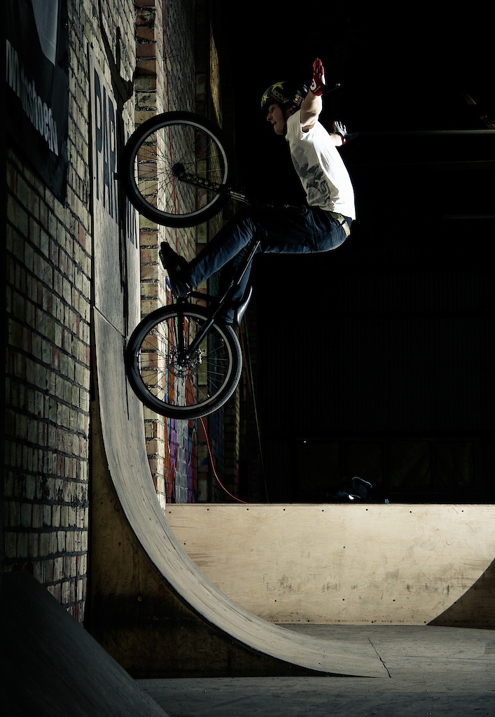 Nohand to wall, fakie out.... Photo by Kaspars Alksnis.