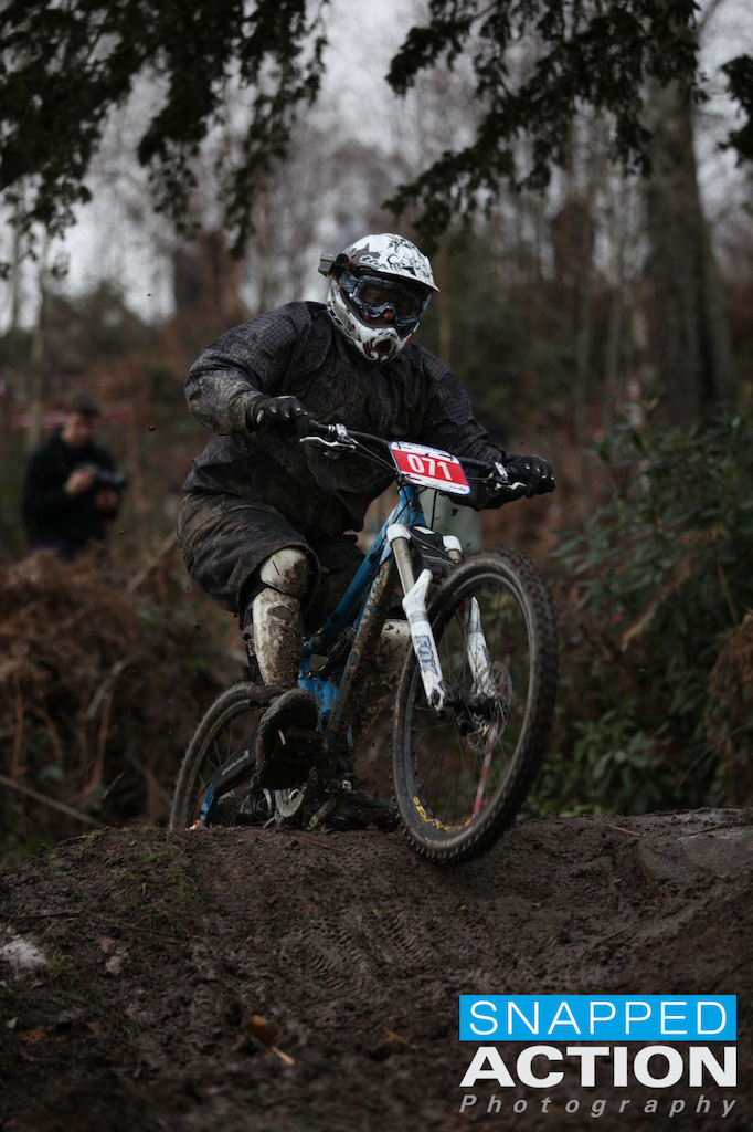 Mr Blings DH Race @ Penshurst Kent
snappedaction.com