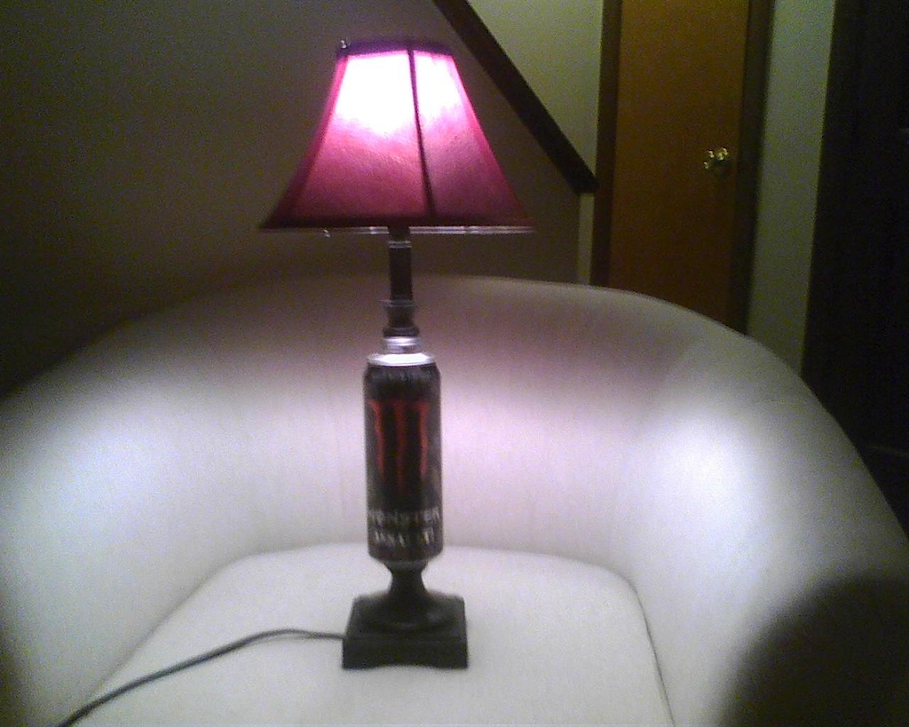 MONSTER LAMP