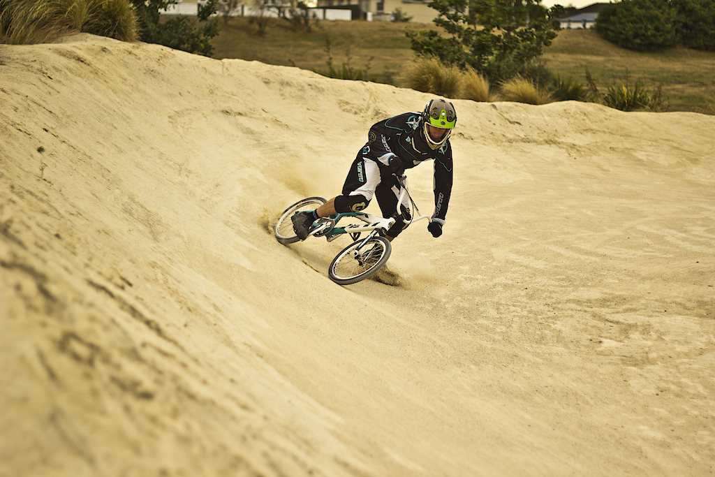 Foot out flat out