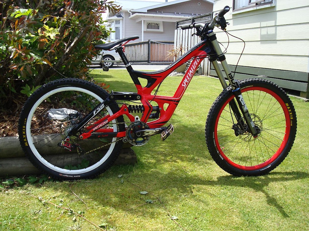 specialized demo 8 2