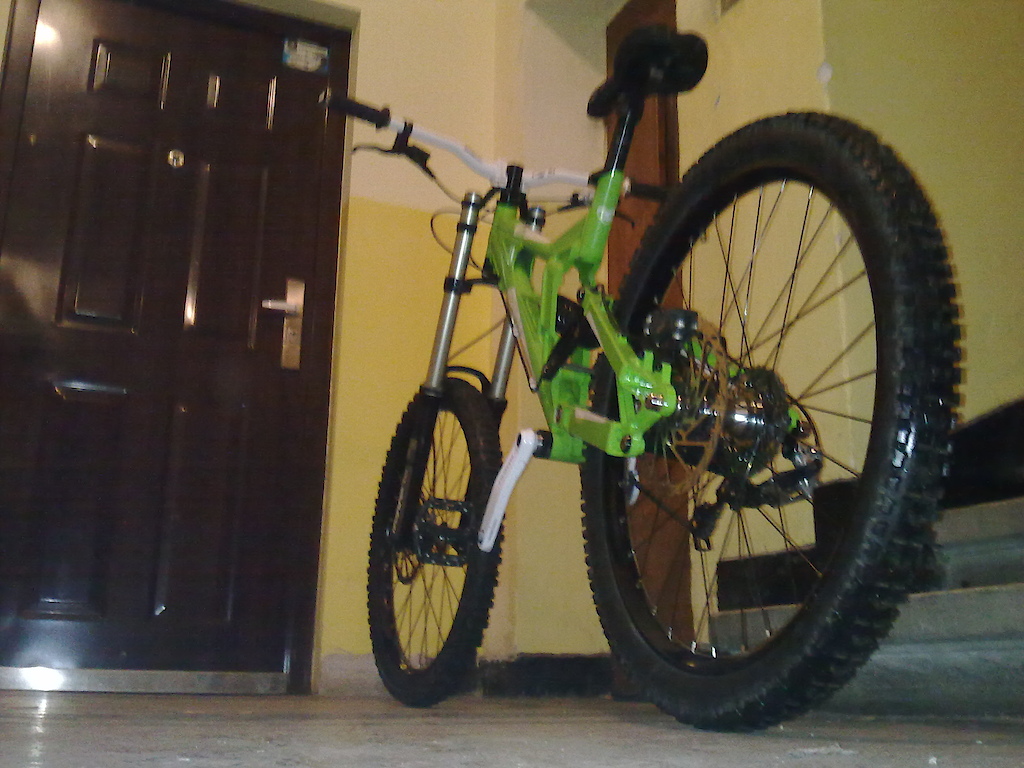 New Rims - Mavic 729 new spokes Dt champion 2.0mm black.