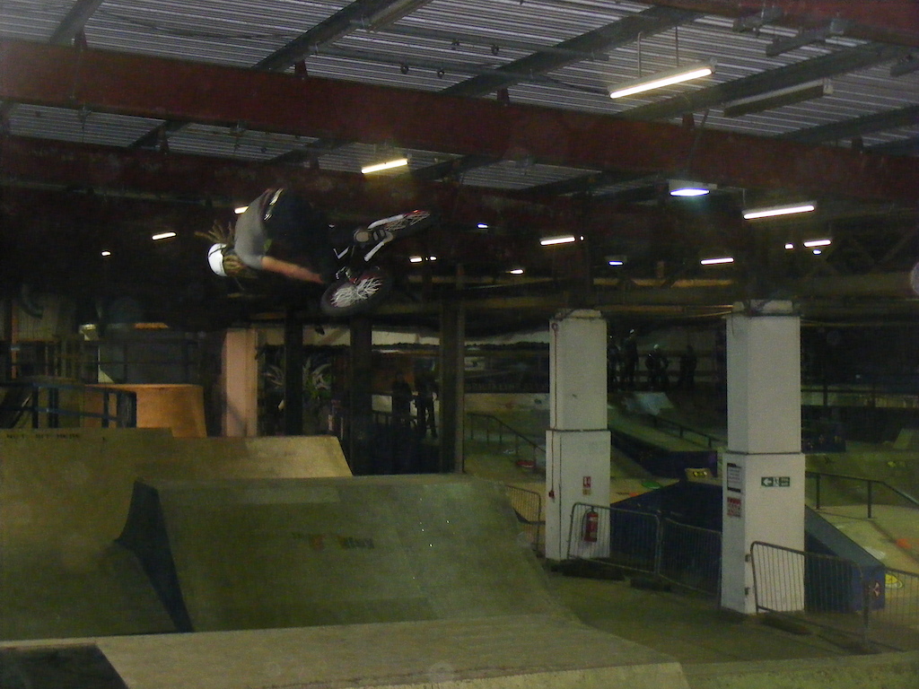 360 flat spin