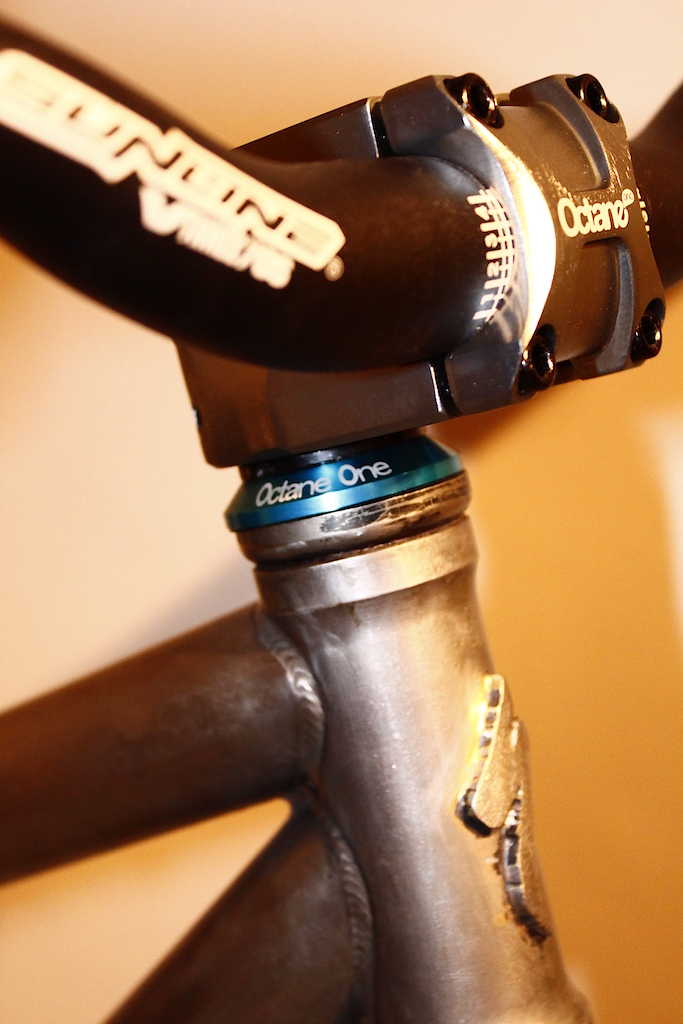 Specailized P1 - Builging Up

New for CRC: Octane Stem, Octane Headset, Aaron Chase Grips and sunline V3 Bars