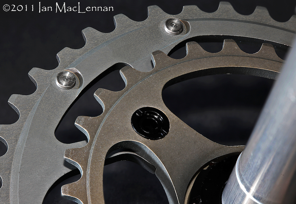 Product review pics Copyright Ian MacLennan 2011.