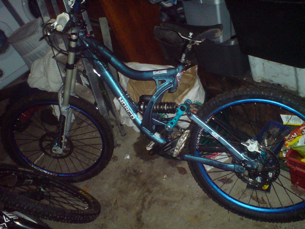 just waiting on the brake mount and flatter bars